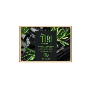 Savon végétal charbon actif, idéal pour purifier la peau et réduire les imperfections.